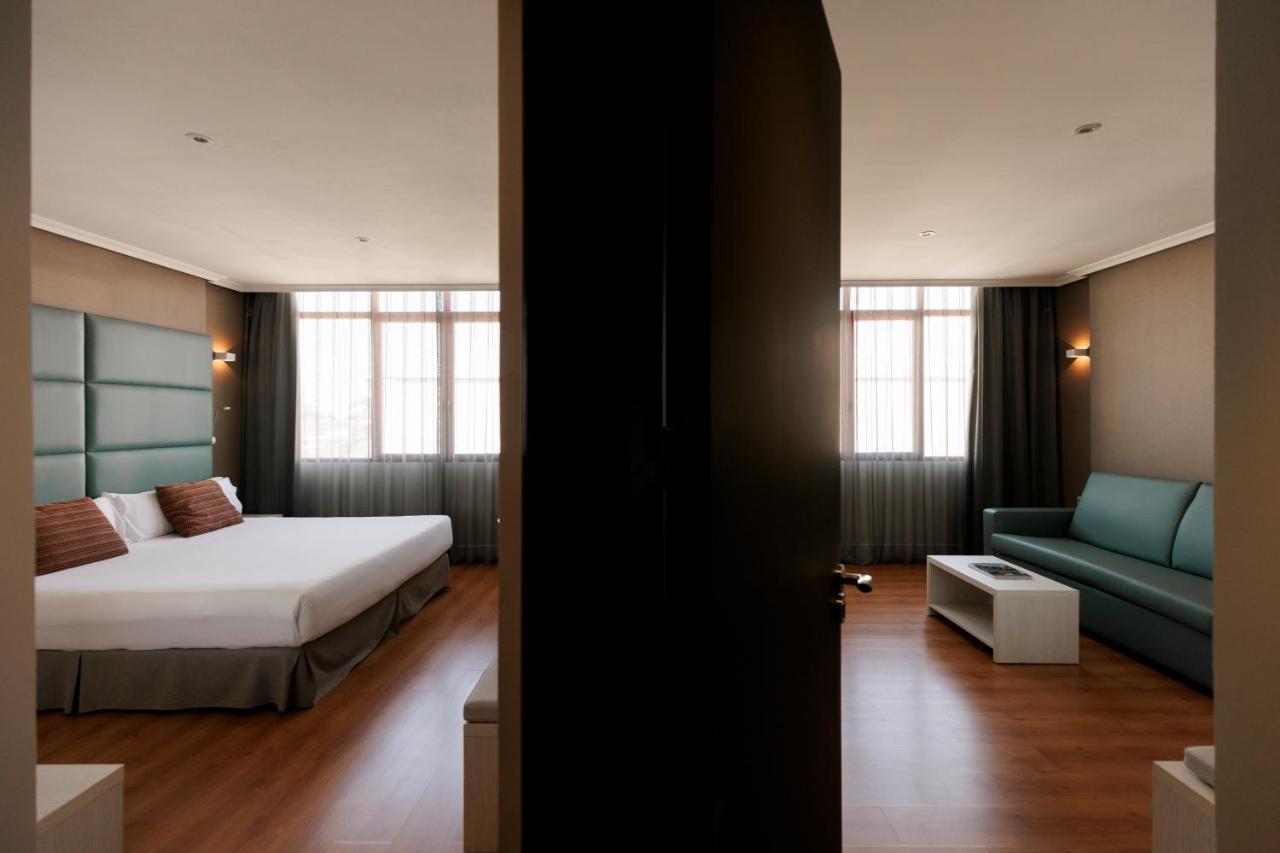 Hotel Pax Гвадалахара Экстерьер фото